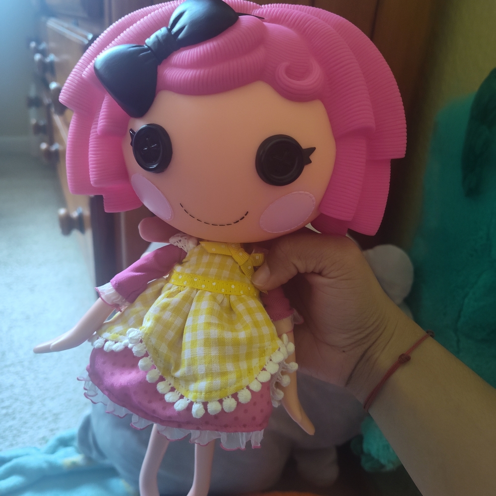 Lalaloopsy Crumbs Sugar Cookie Includes Shoes